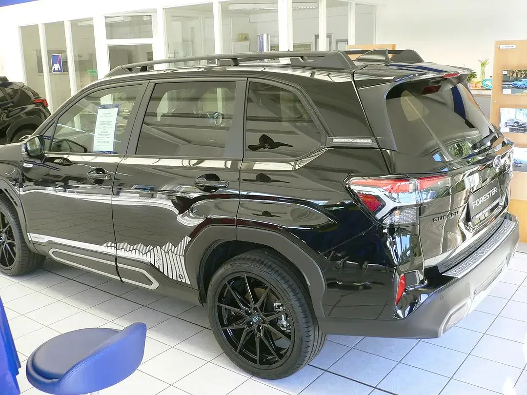 Subaru Forester - Thumbnail 3