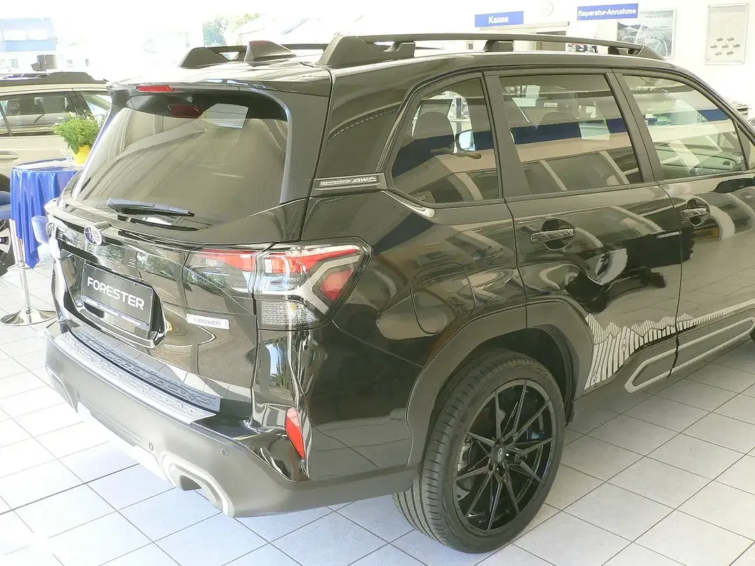 Subaru Forester - Thumbnail 5