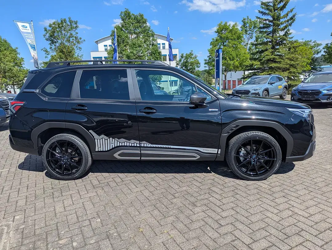 Subaru Forester - Thumbnail 8