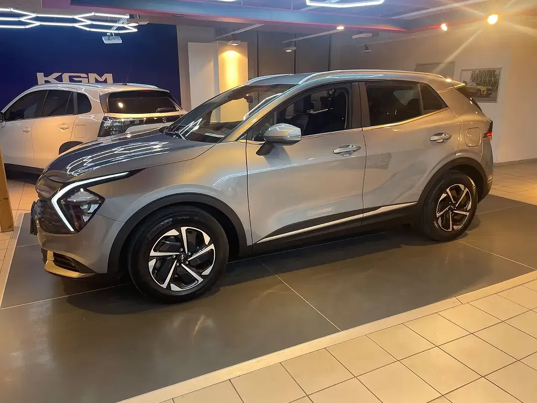 Kia Sportage - Thumbnail 6