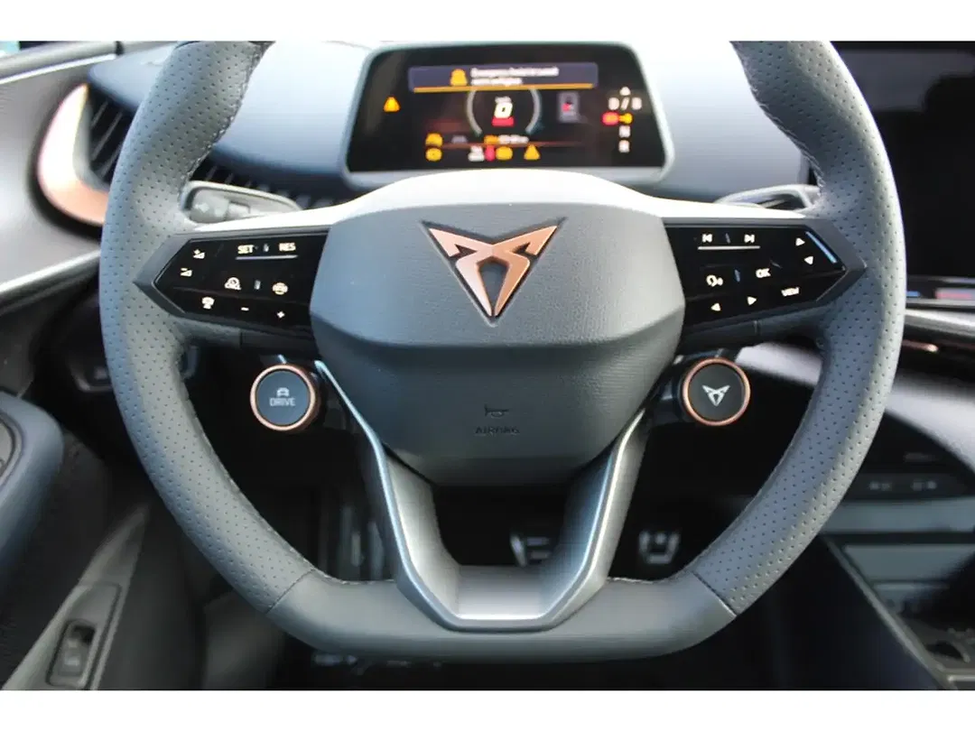 CUPRA Tavascan - Thumbnail 13