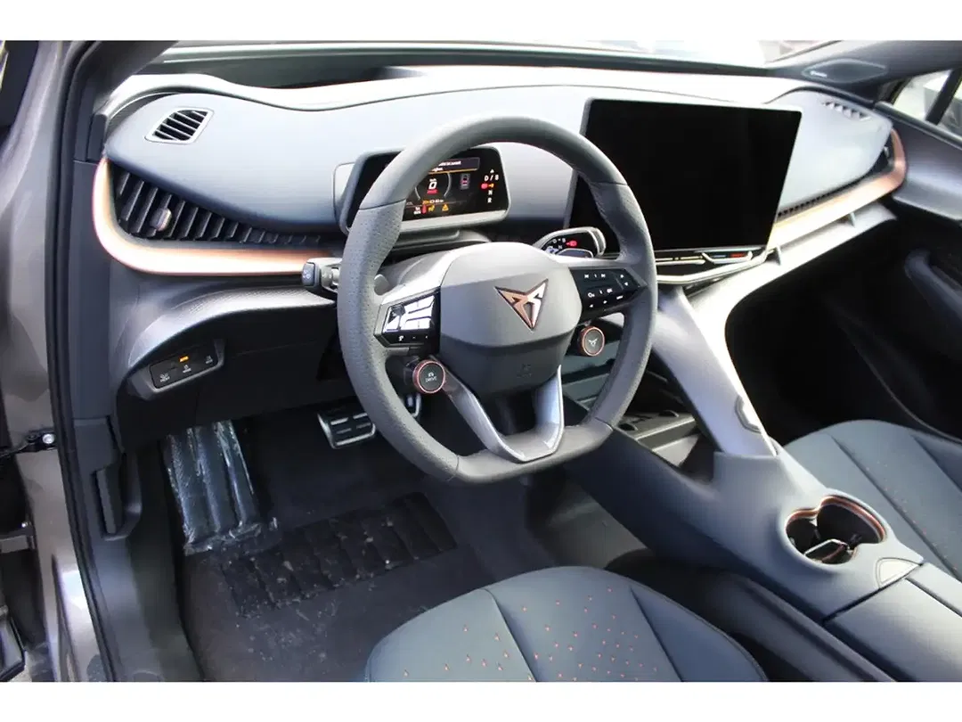 CUPRA Tavascan - Thumbnail 8