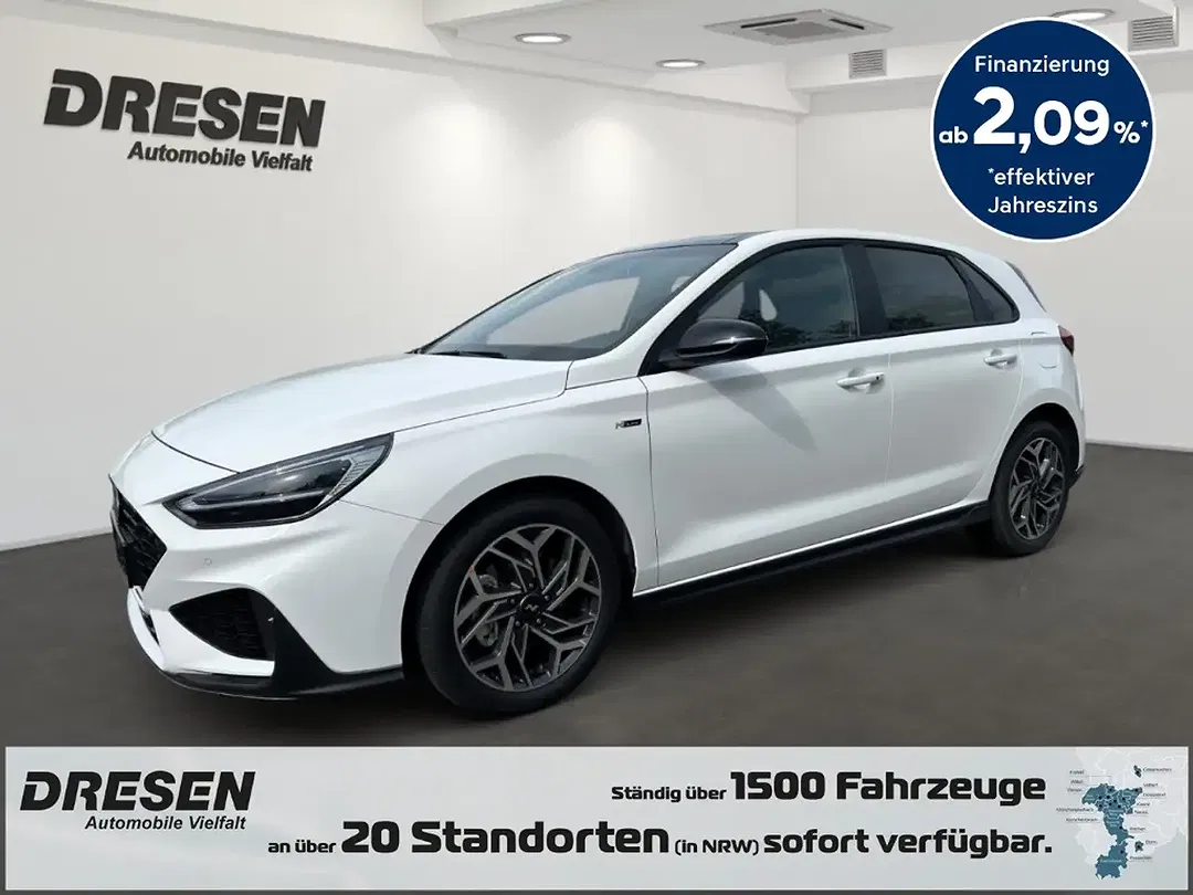 Hyundai i30 - Thumbnail 1