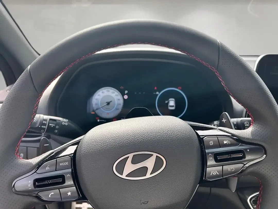 Hyundai i30 - Thumbnail 8