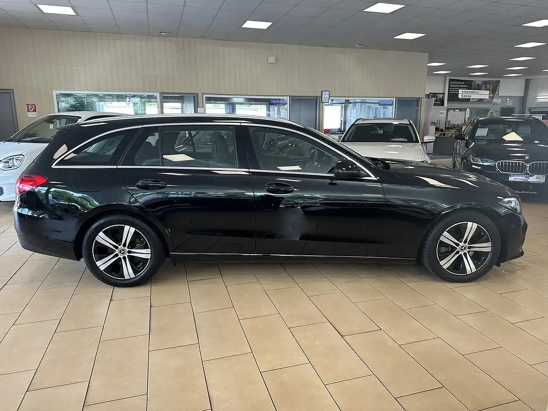 Mercedes-Benz C 200 - Thumbnail 4