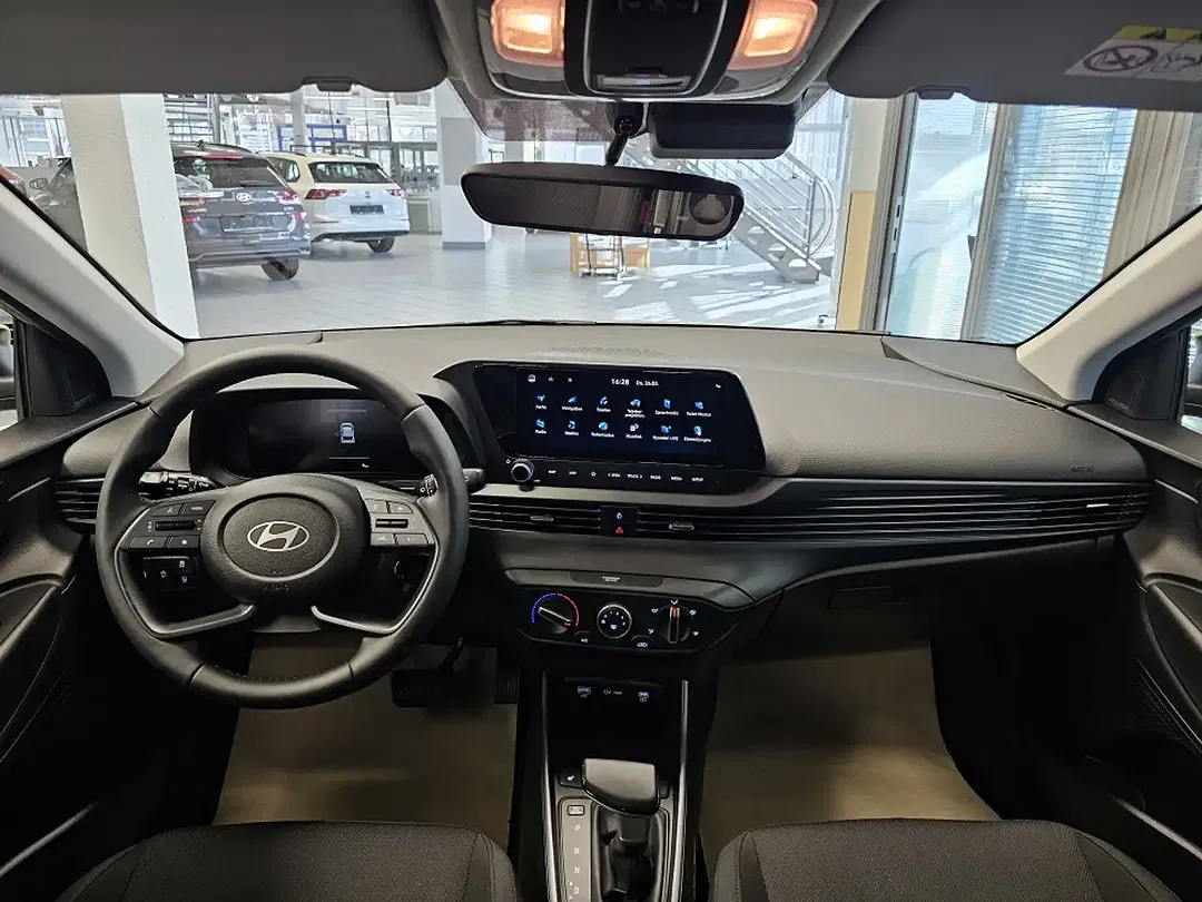 Hyundai i20 - Thumbnail 9
