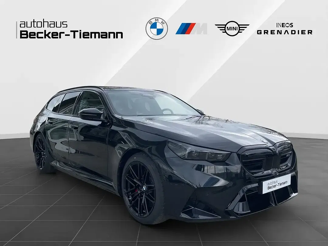 BMW M5 - Thumbnail 7