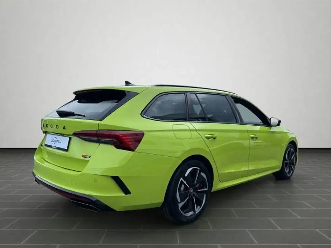 Skoda Octavia - Thumbnail 2