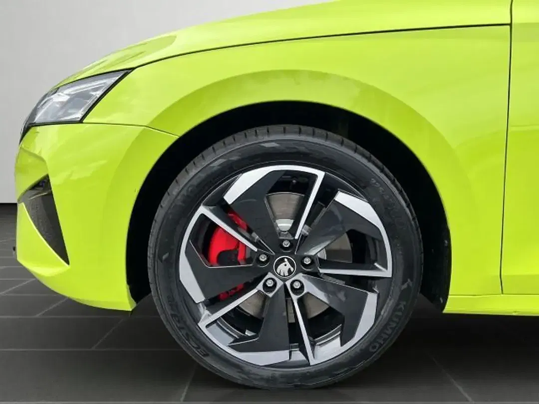 Skoda Octavia - Thumbnail 8