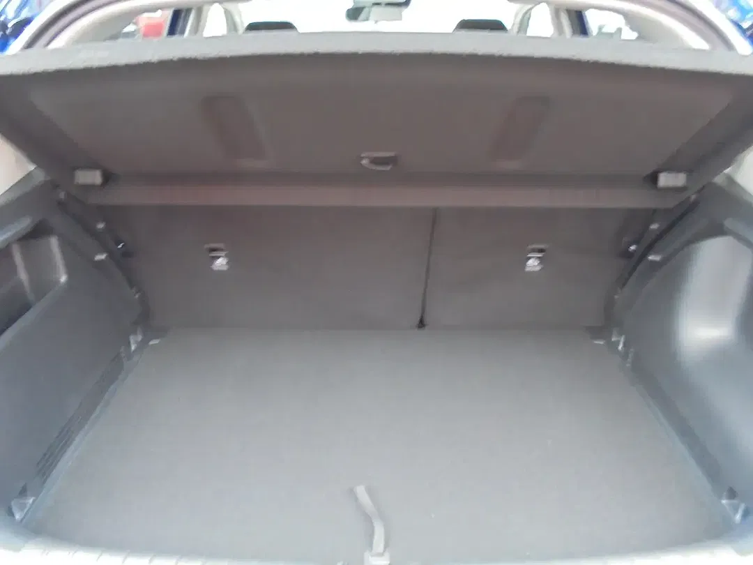 Kia Stonic - Thumbnail 8