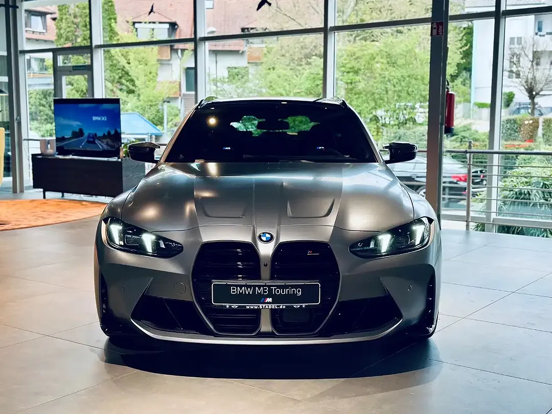 BMW M3 - Thumbnail 2