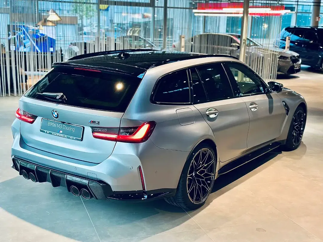 BMW M3 - Thumbnail 6