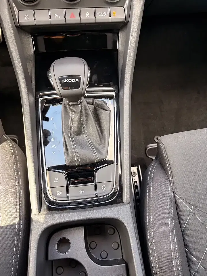 Skoda Karoq - Thumbnail 10