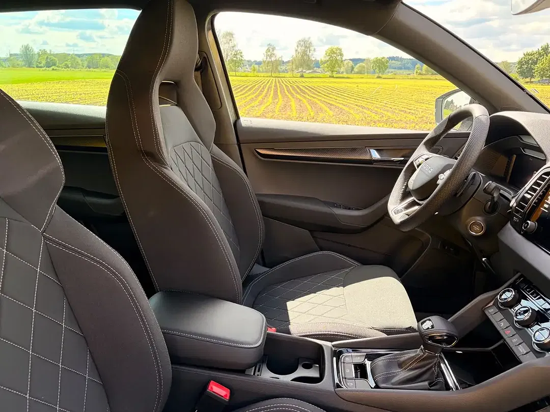 Skoda Karoq - Thumbnail 5