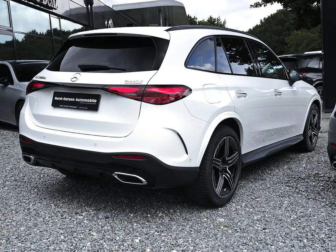 Mercedes-Benz GLC 220 - Thumbnail 6