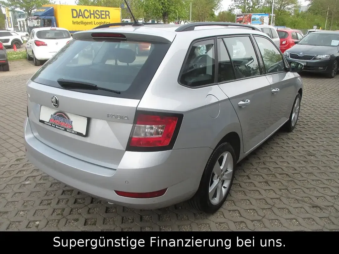 Skoda Fabia - Thumbnail 3