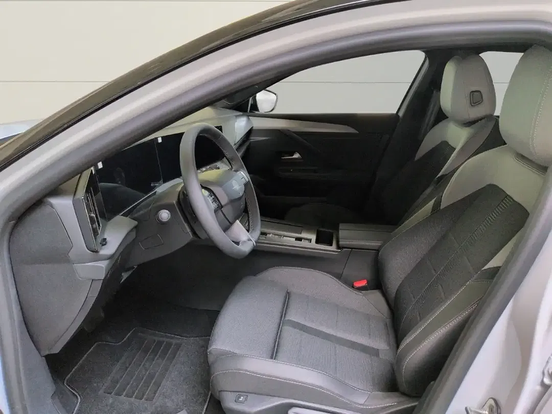 Opel Astra - Thumbnail 6