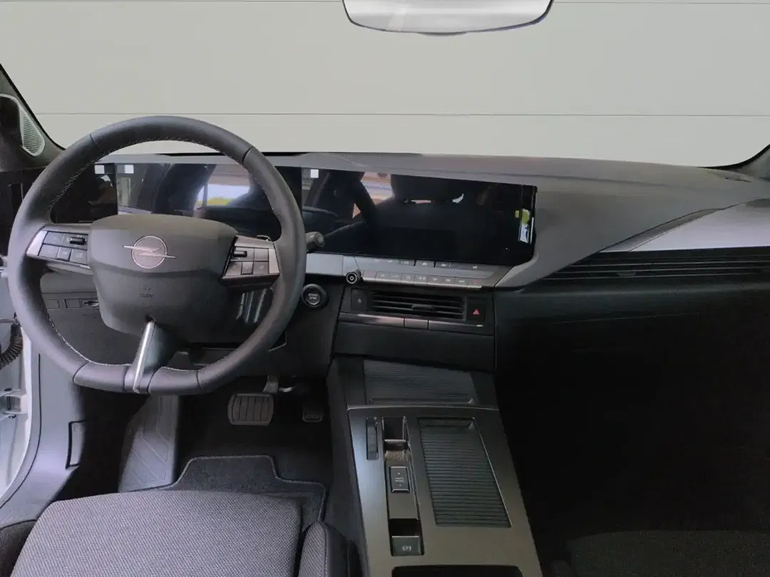 Opel Astra - Thumbnail 9