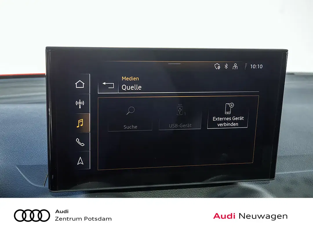 Audi Q2 - Thumbnail 11