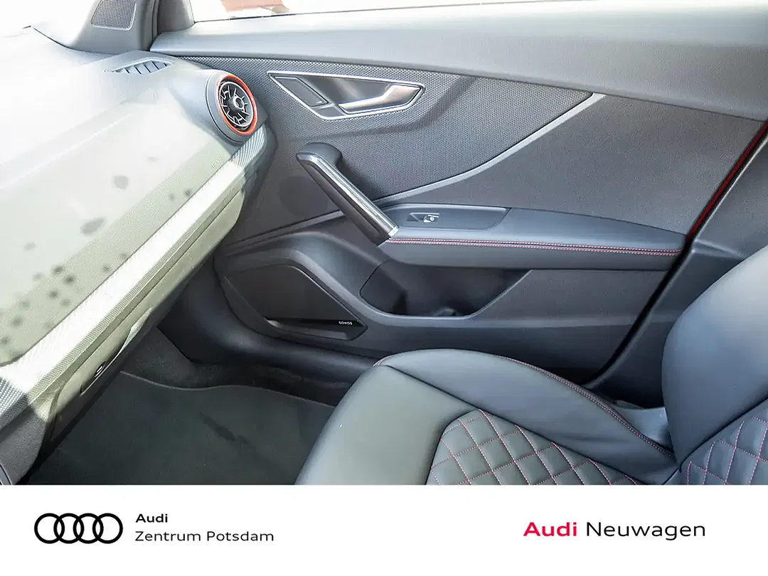 Audi Q2 - Thumbnail 14