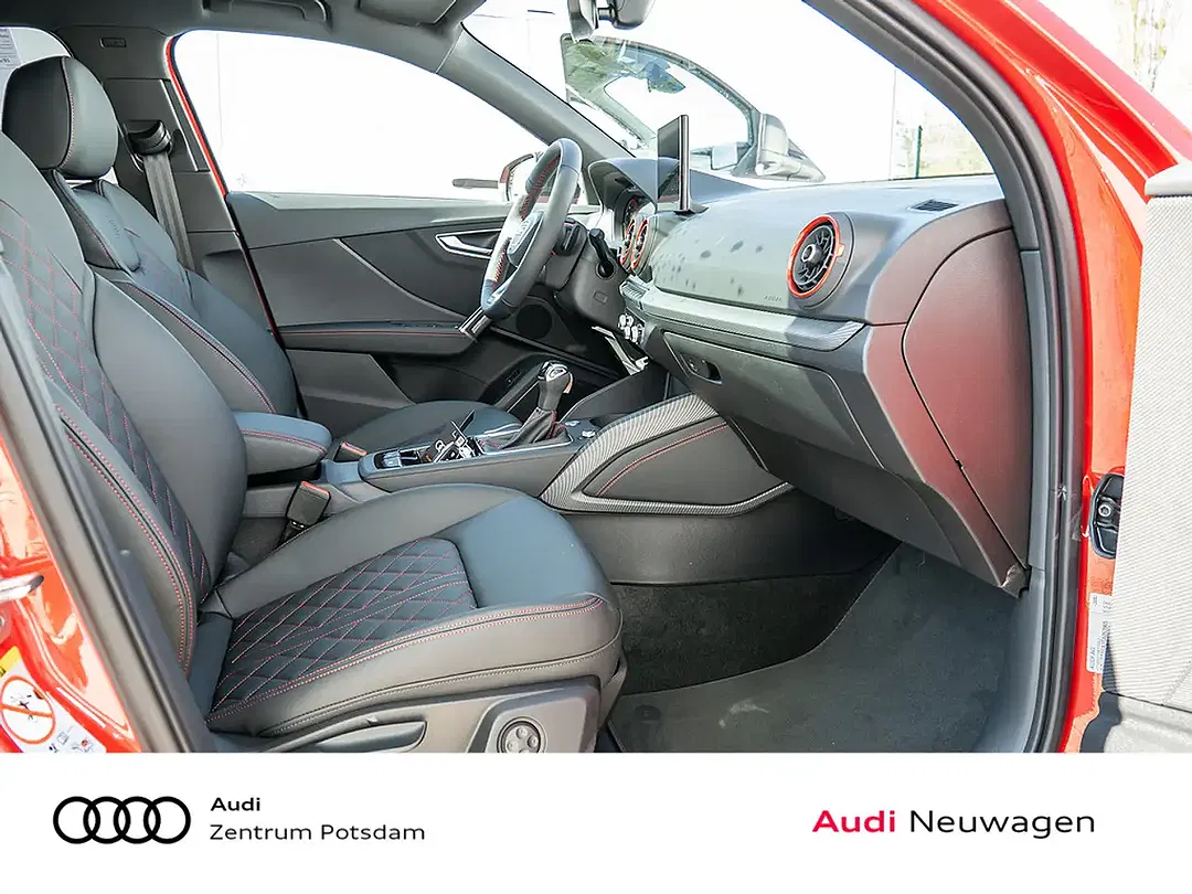 Audi Q2 - Thumbnail 2