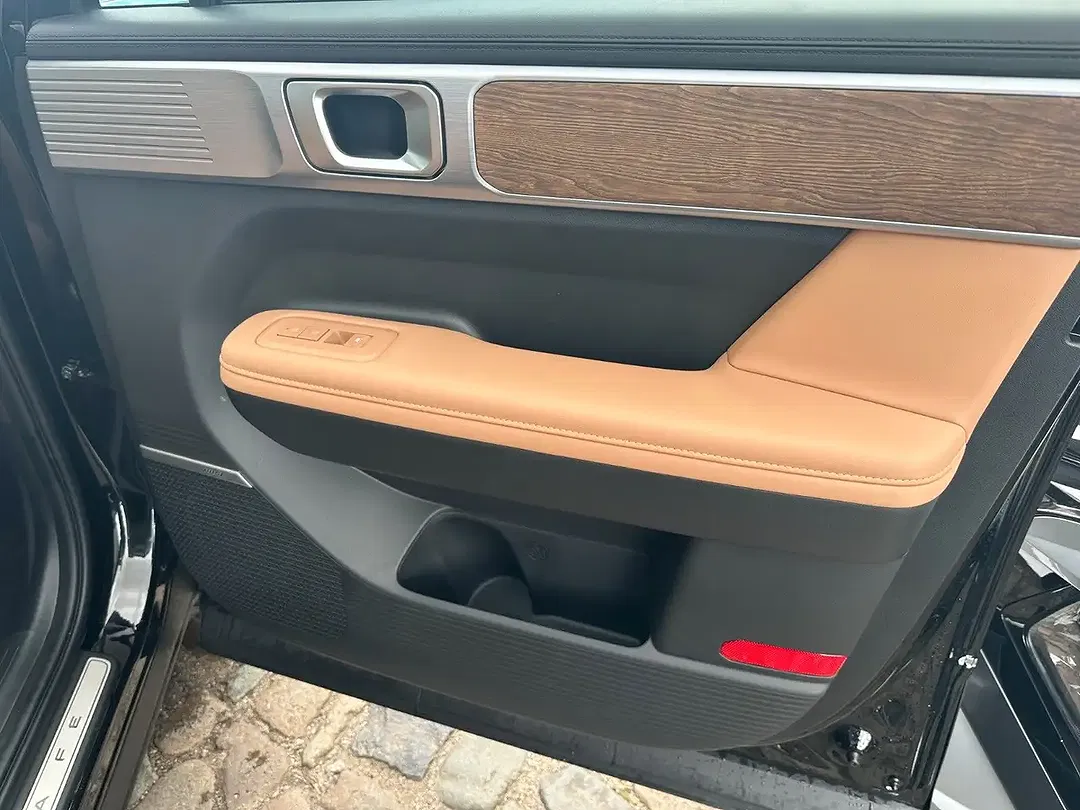 Hyundai SANTA FE - Thumbnail 12