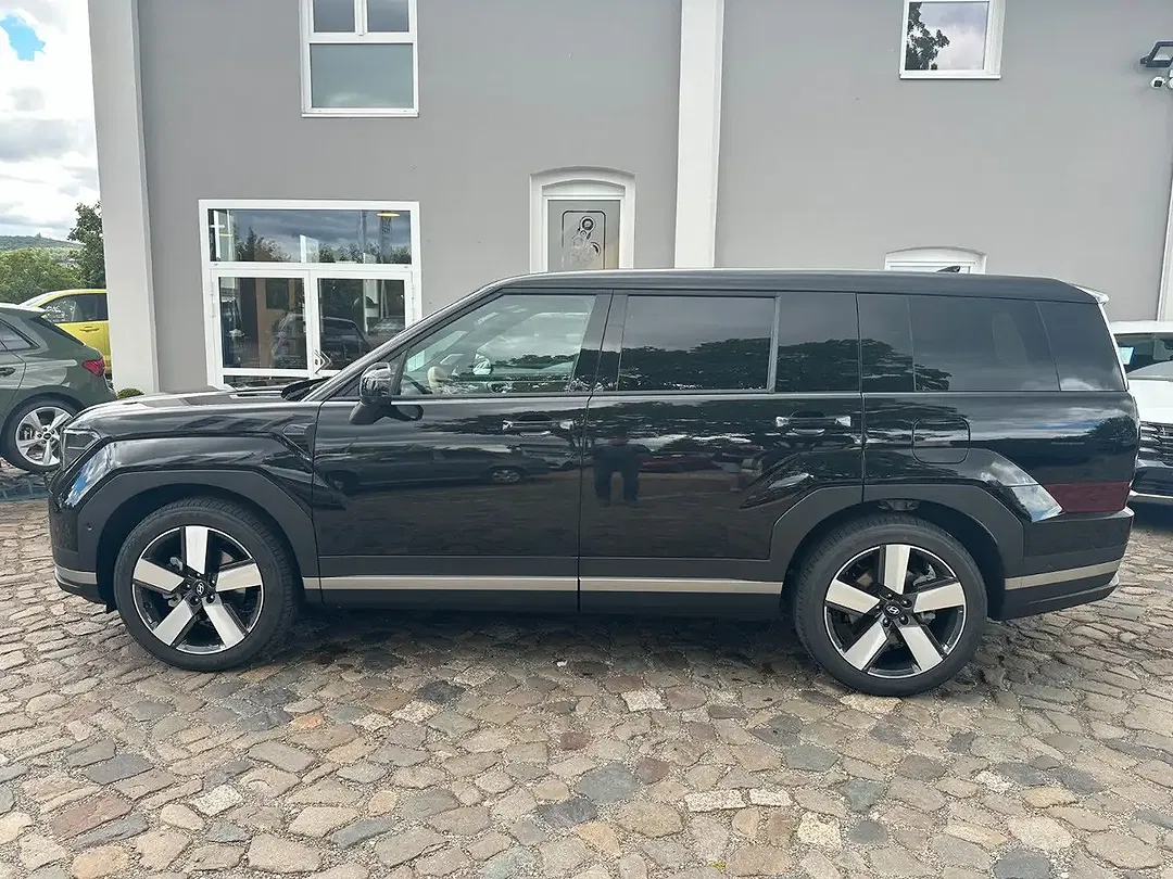 Hyundai SANTA FE - Thumbnail 3