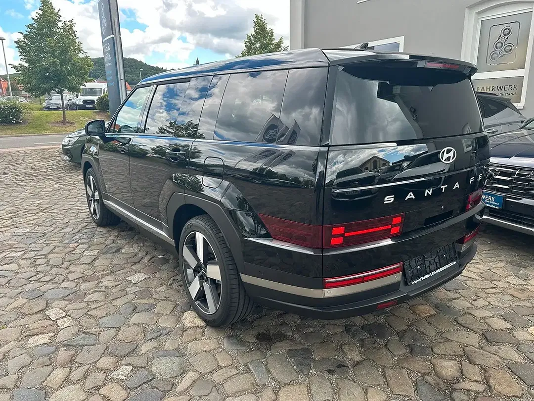 Hyundai SANTA FE - Thumbnail 4