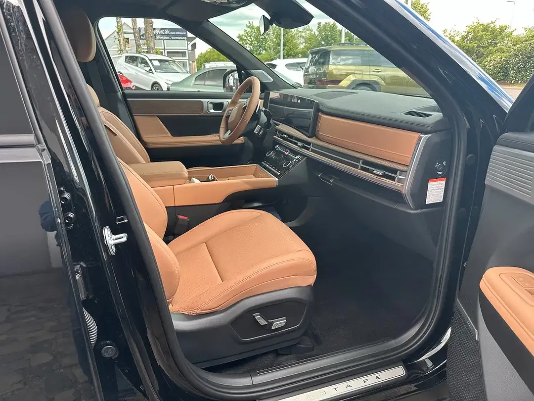 Hyundai SANTA FE - Thumbnail 9
