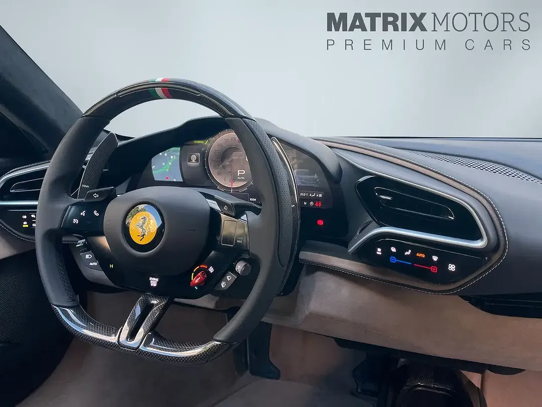 Ferrari 296 GTB - Thumbnail 11