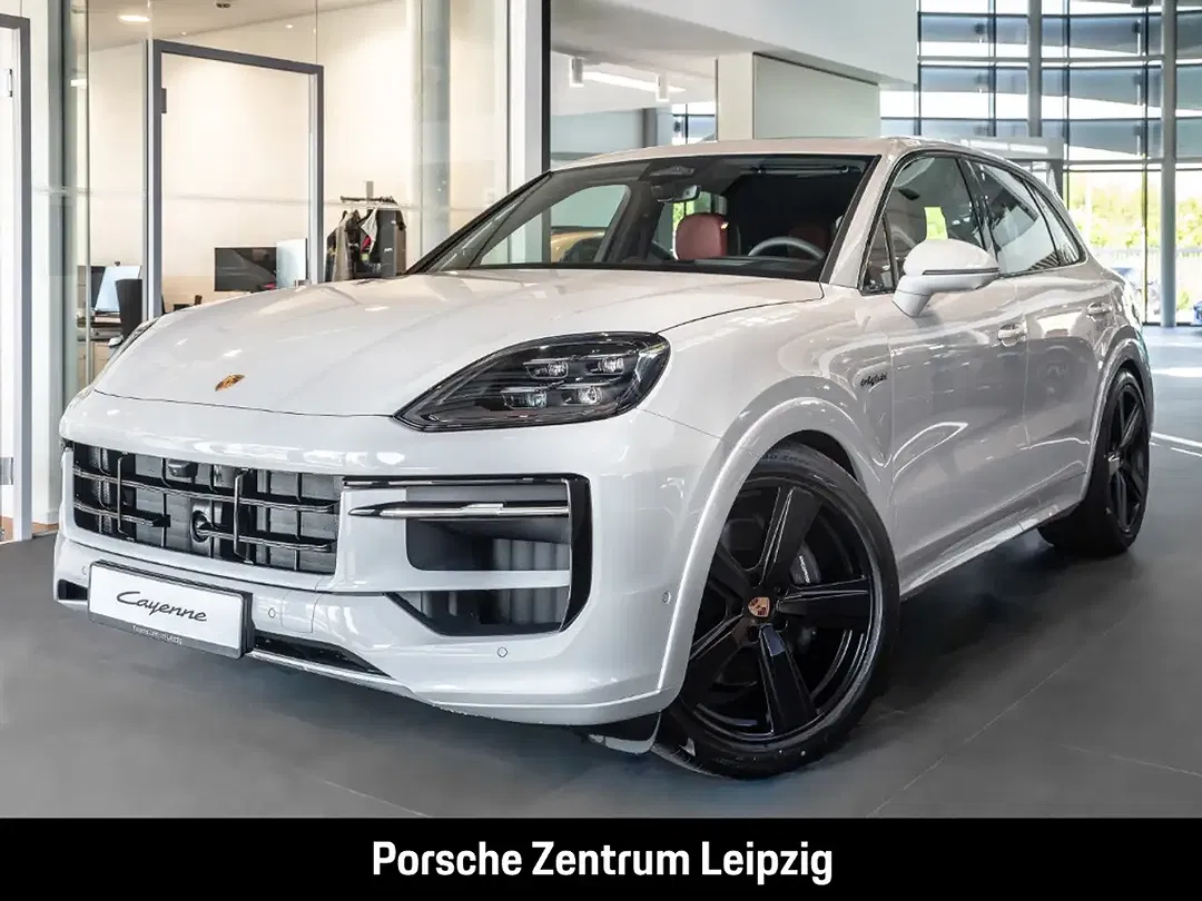 Porsche Cayenne - Thumbnail 1