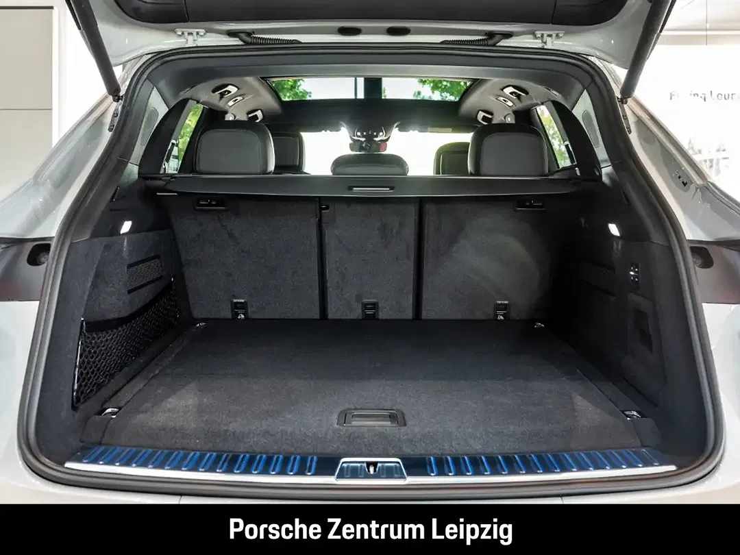Porsche Cayenne - Thumbnail 12