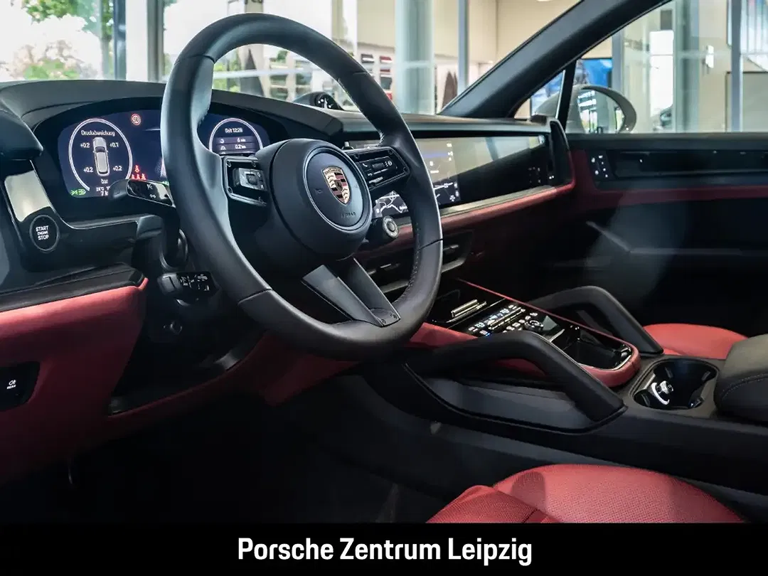 Porsche Cayenne - Thumbnail 15