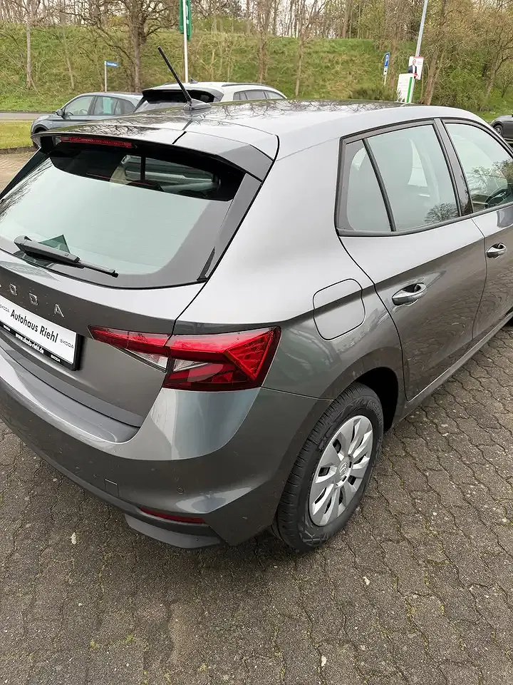 Skoda Fabia - Thumbnail 6