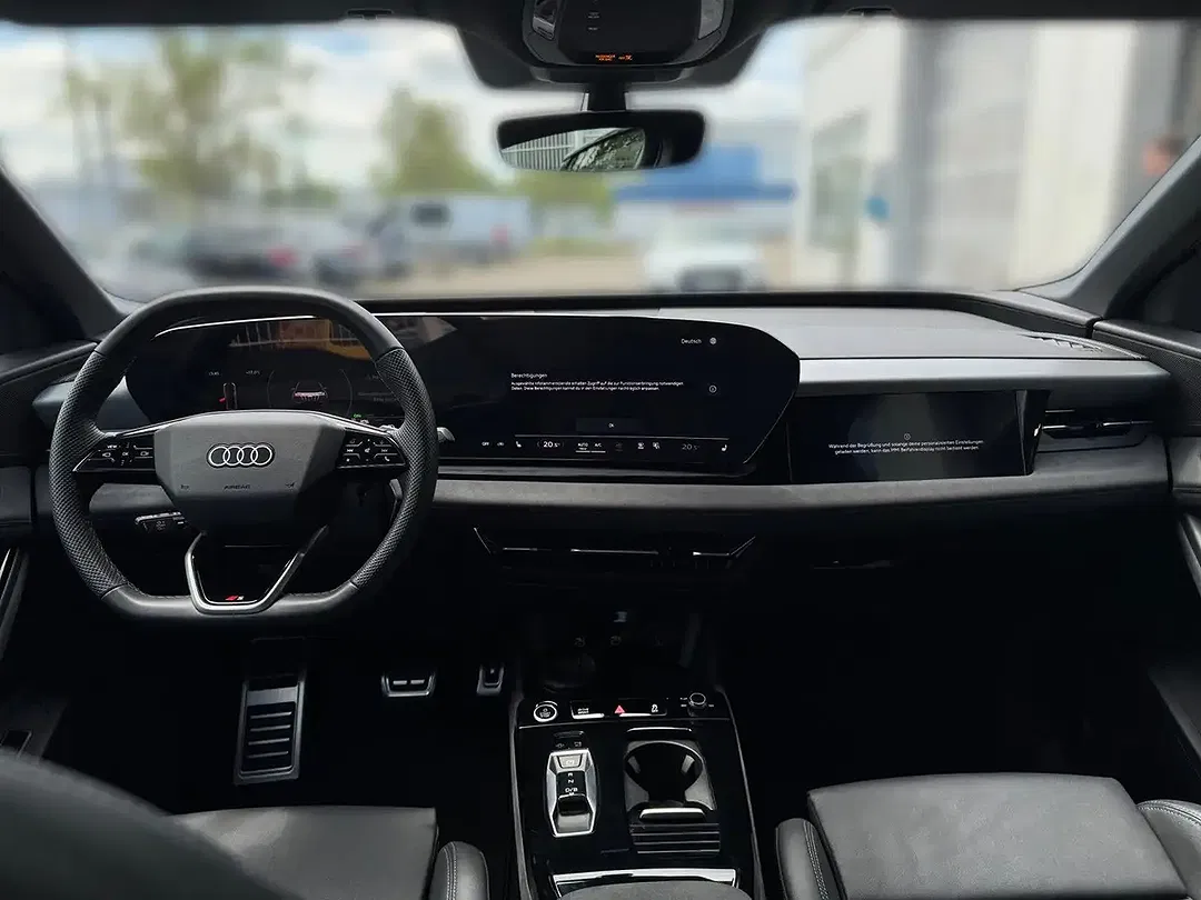 Audi Q6 e-tron - Thumbnail 10
