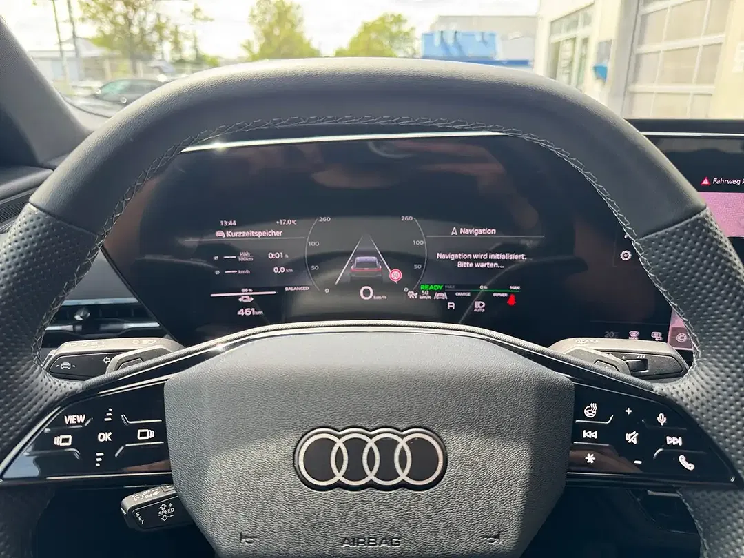 Audi Q6 e-tron - Thumbnail 15