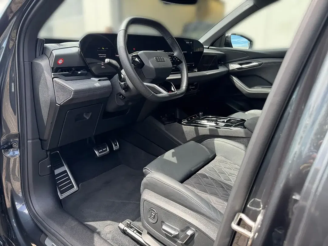 Audi Q6 e-tron - Thumbnail 8