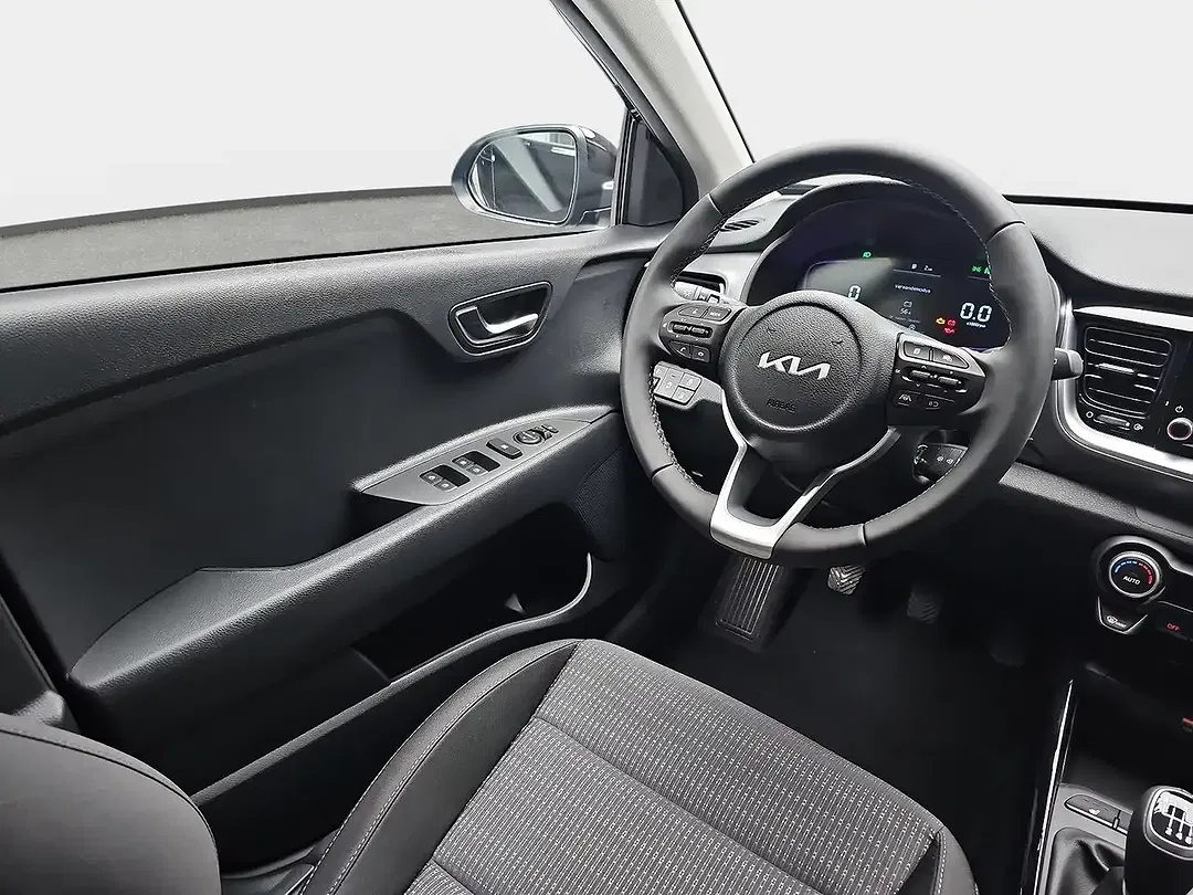 Kia Stonic - Thumbnail 8