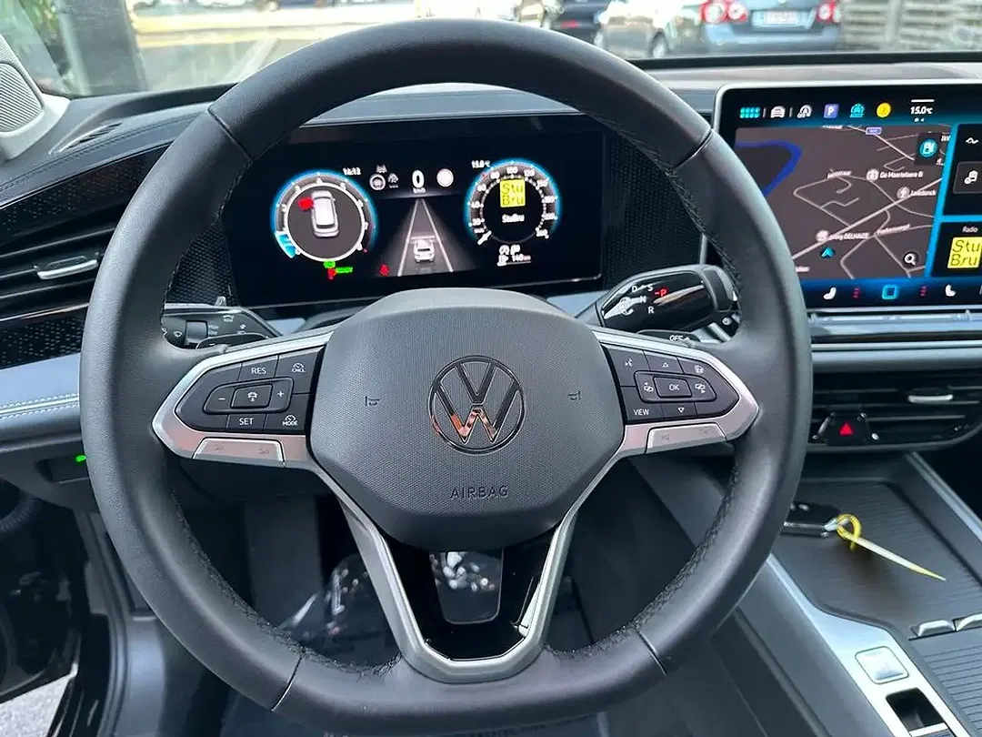 Volkswagen Passat Variant - Thumbnail 13