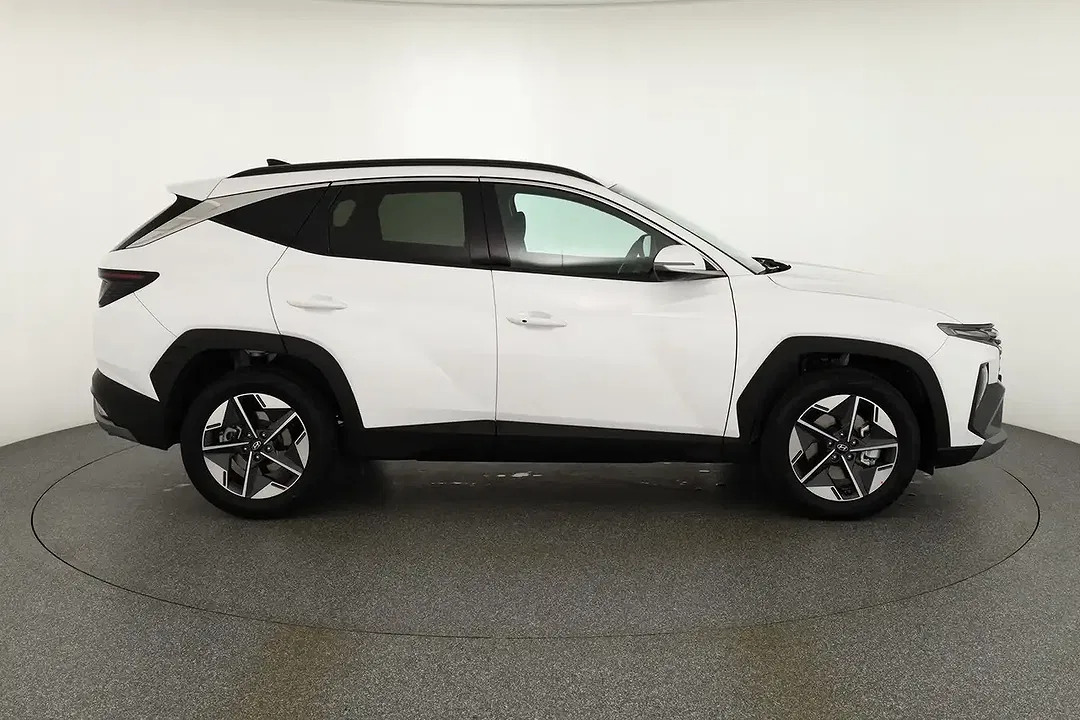 Hyundai TUCSON - Thumbnail 5