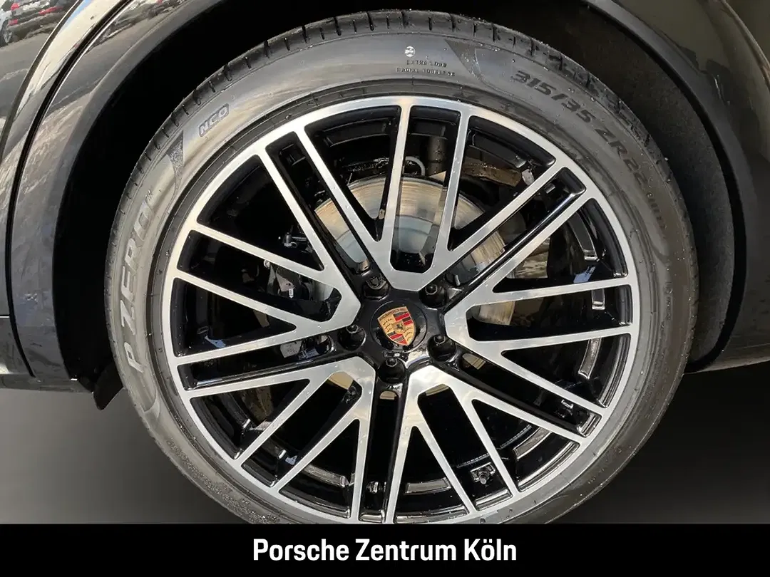 Porsche Cayenne - Thumbnail 11