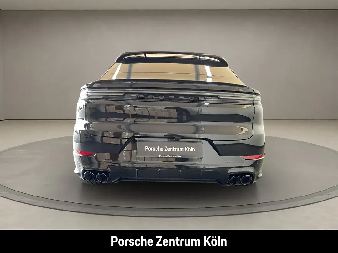 Porsche Cayenne - Thumbnail 4