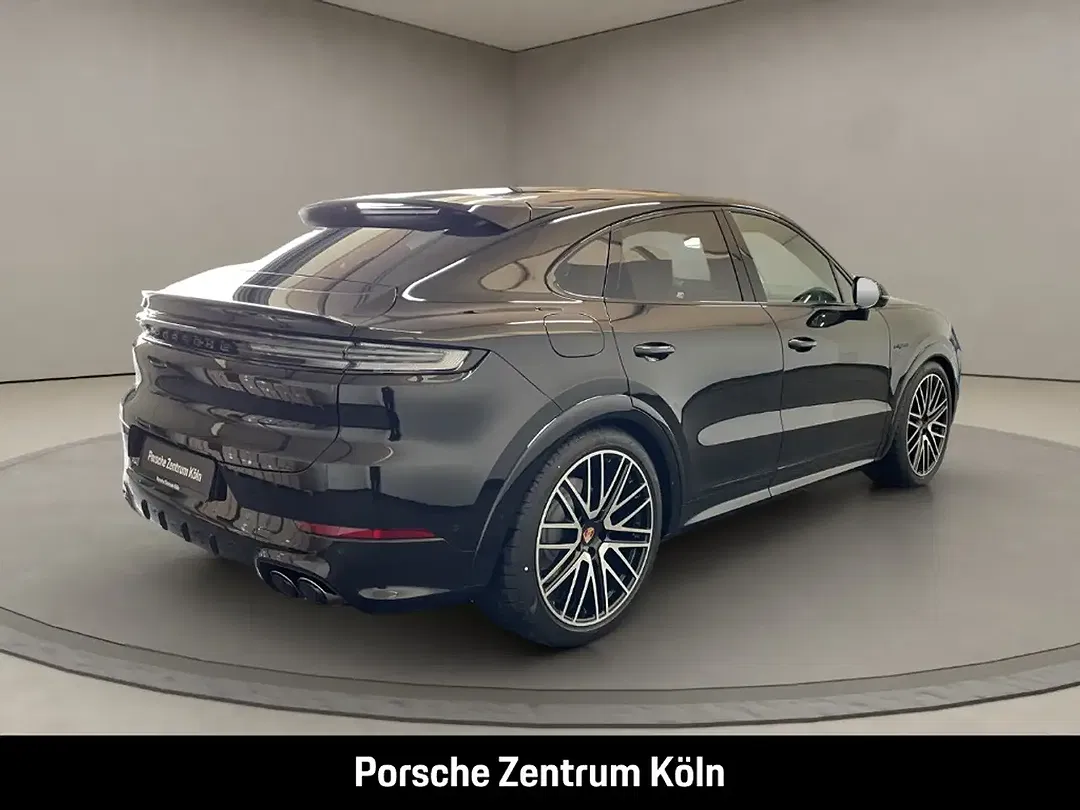 Porsche Cayenne - Thumbnail 5