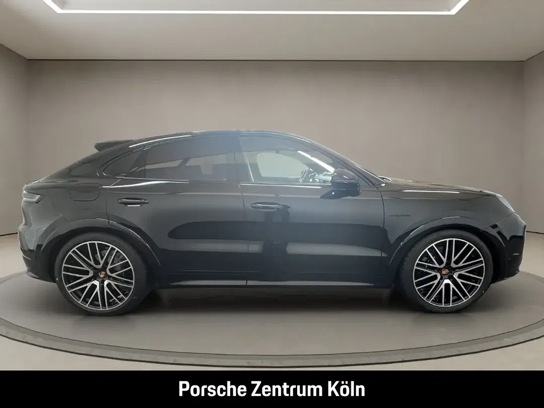 Porsche Cayenne - Thumbnail 6