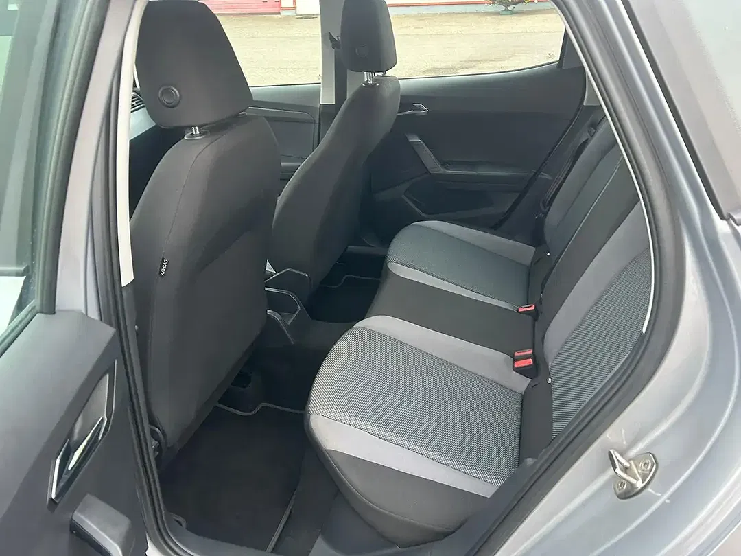 SEAT Arona - Thumbnail 6