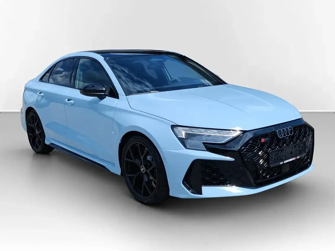 Audi RS3 - Thumbnail 3