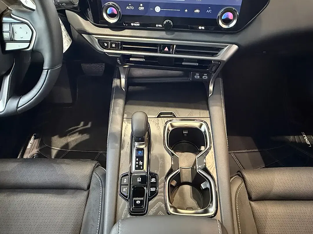 Lexus RX 450h - Thumbnail 11