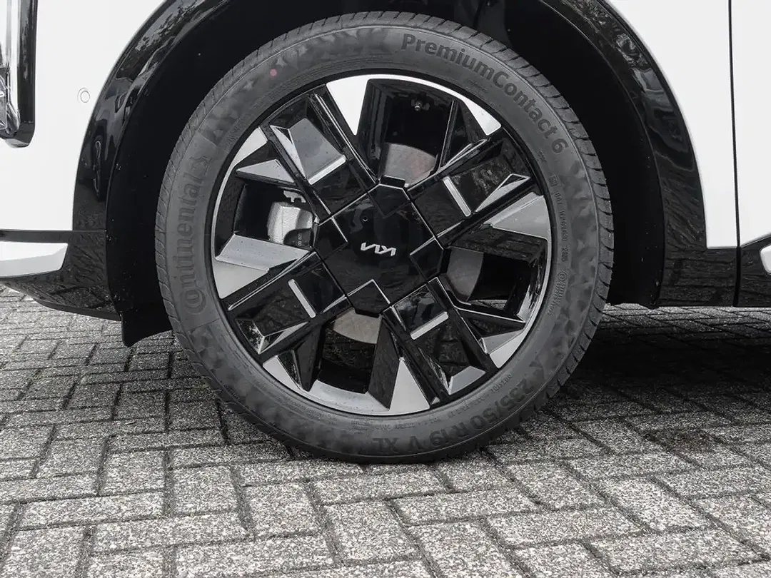 Kia Sportage - Thumbnail 2