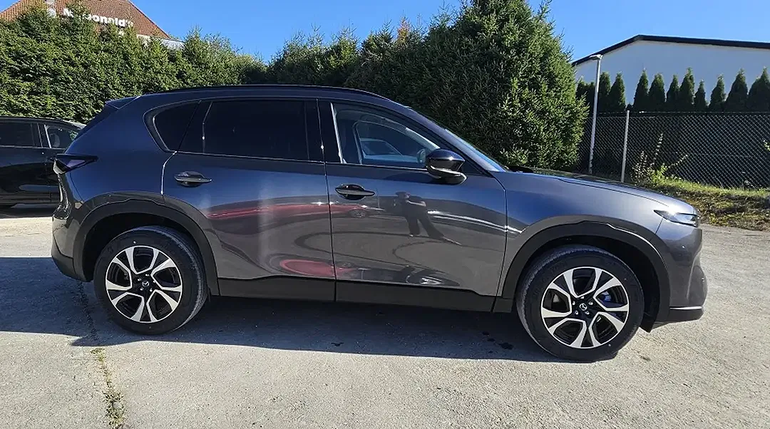 Mazda CX-5 - Thumbnail 4