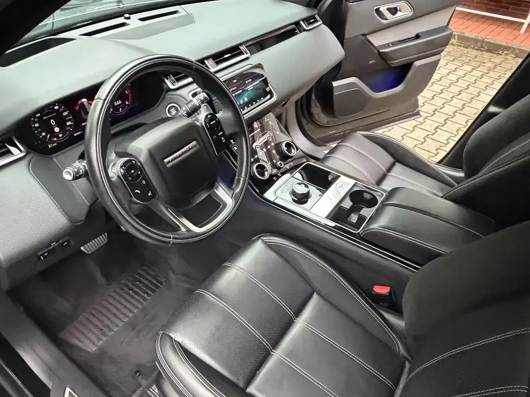 Land Rover Range Rover Velar - Thumbnail 14